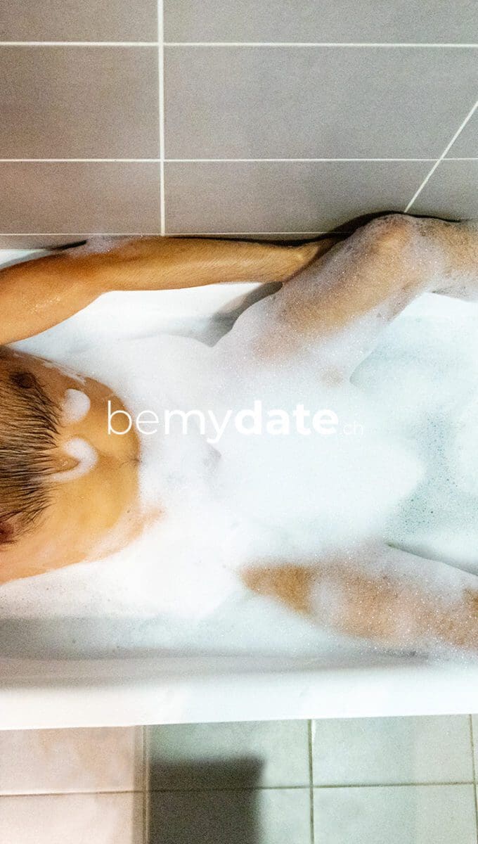 Latinux Escort Gay Geneva