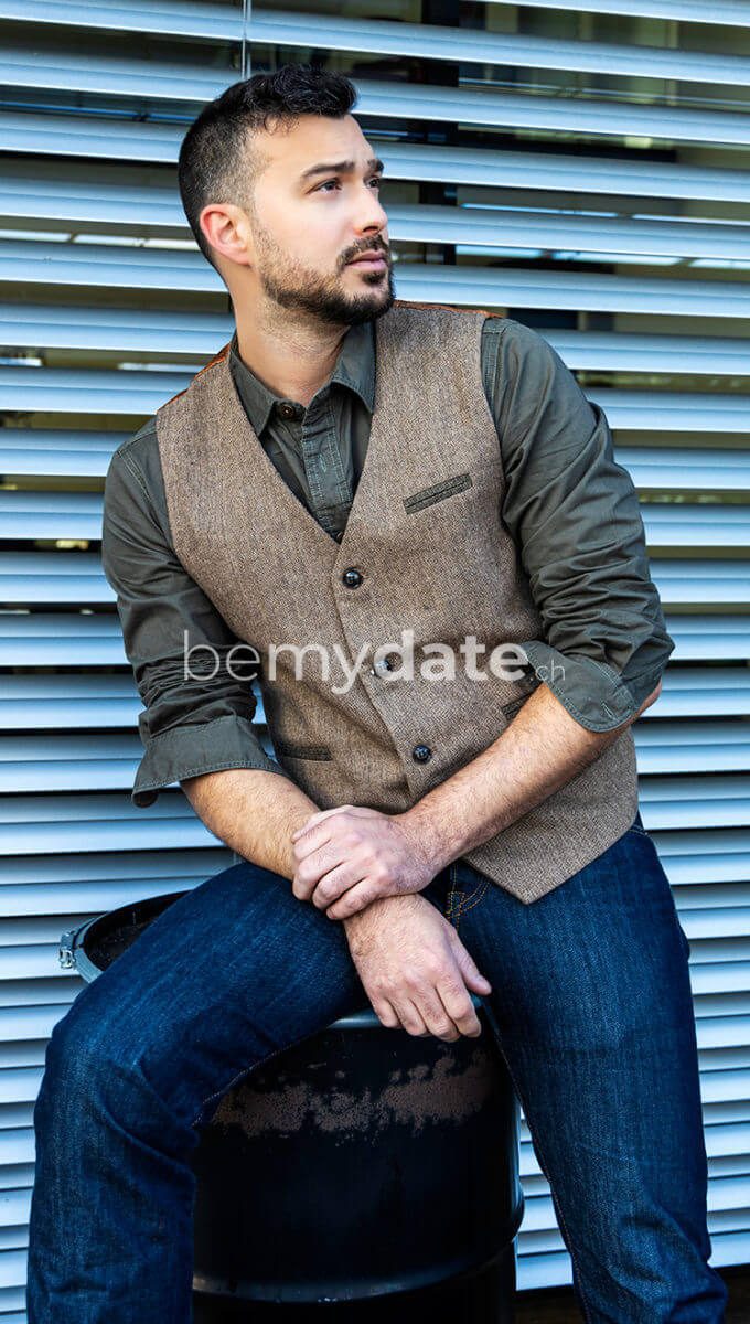 Tom Escort Boy Geneva