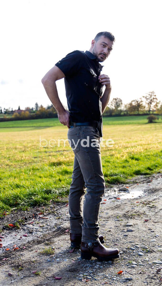 Tom Escort Boy Geneva