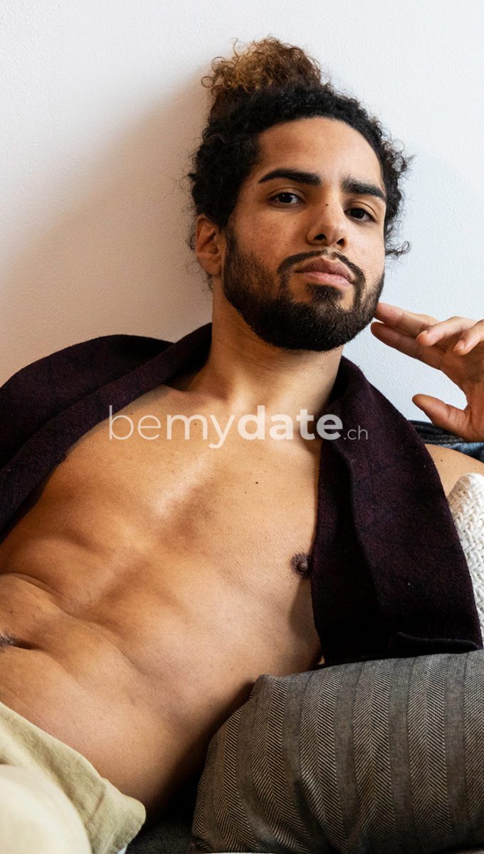 Zeus Escort Boy Fribourg